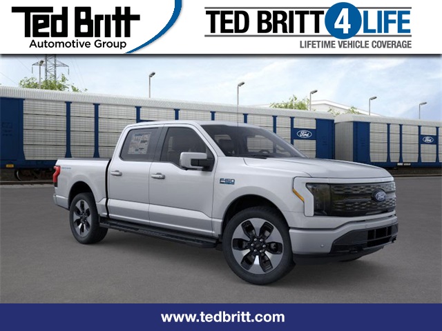 2025 Ford F-150 Lightning Platinum SuperCrew AWD