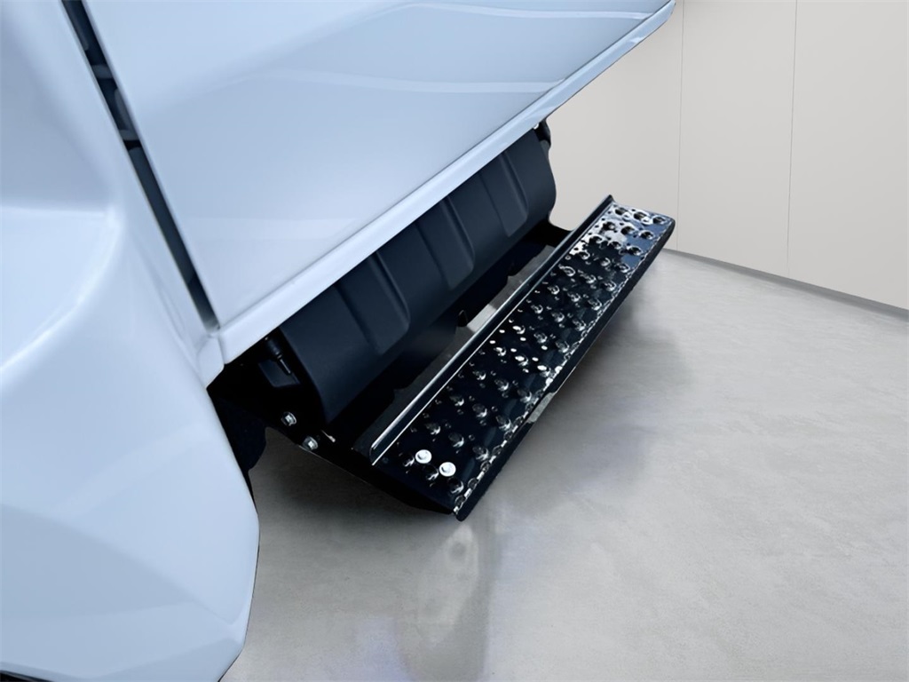 2024 Chevrolet Silverado 6500HD