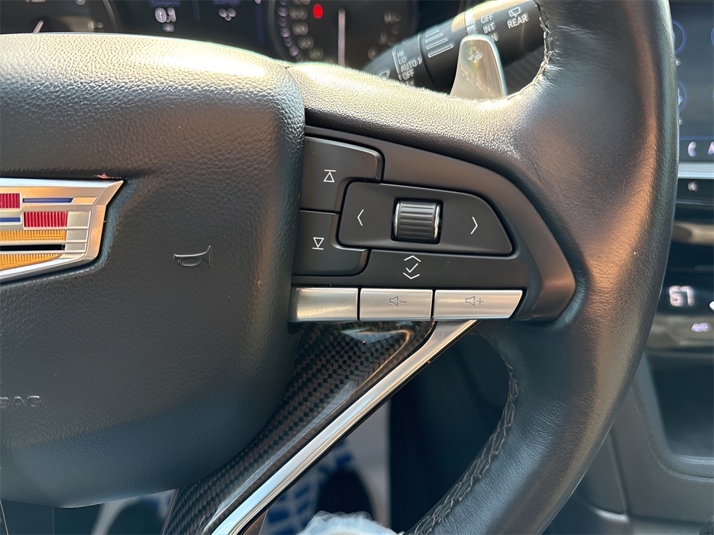 2023 Cadillac XT6