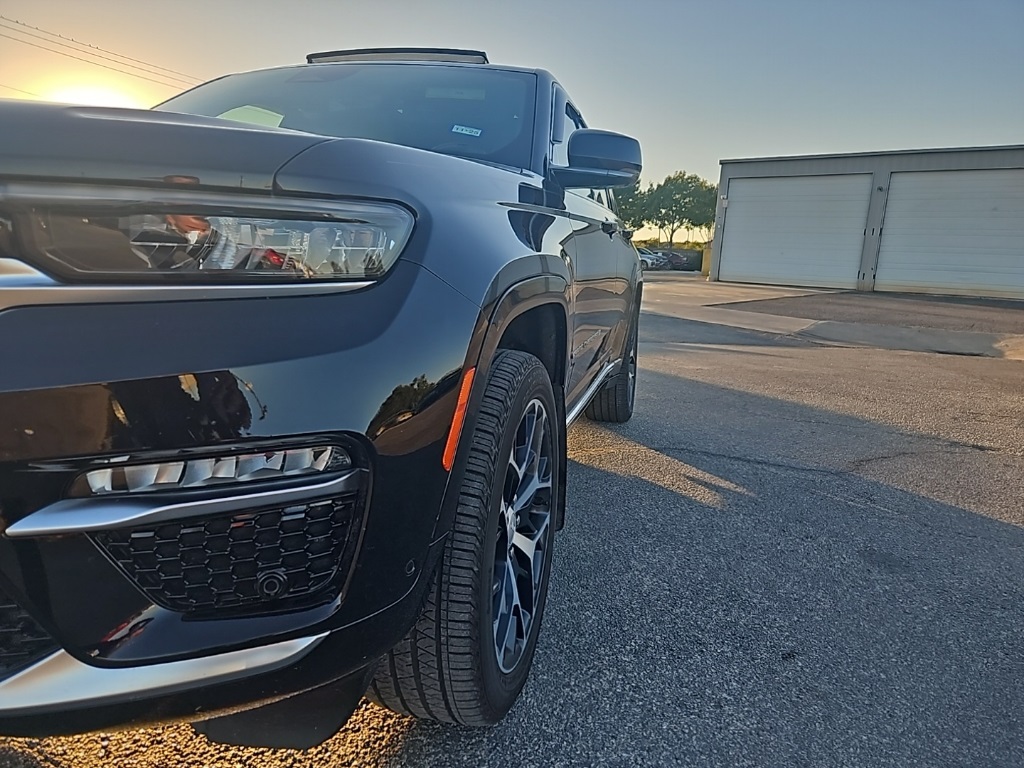 Used Car 2023 Jeep Grand Cherokee  Summit For Sale Under $50,000 In San Marcos, Texas