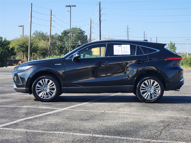 2021 Toyota Venza XLE photo 4