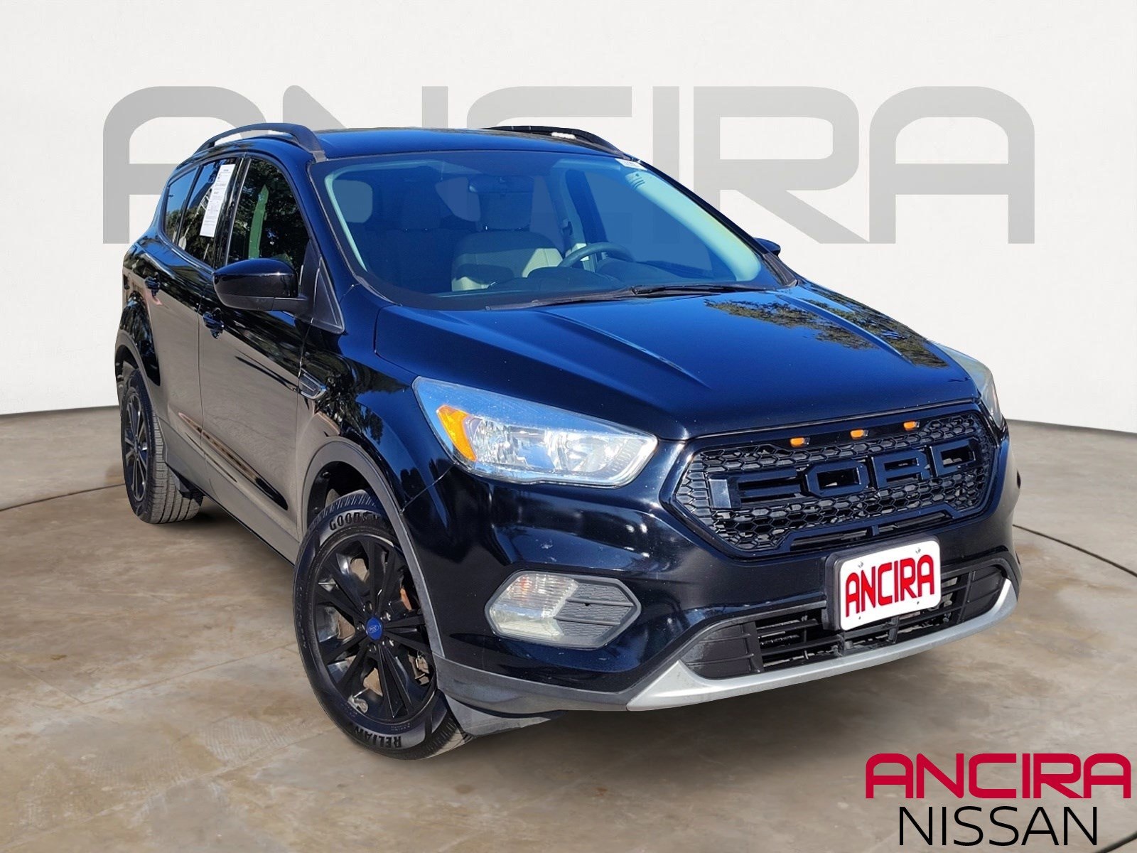 Used Car 2018 Ford Escape  Se For Sale Under $10,000 In San Antonio, Texas