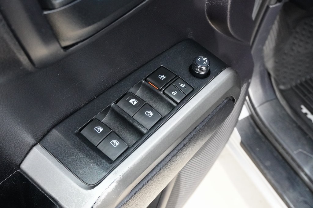 Used Car 2020 Toyota Tacoma  Sr5 For Sale Under $30,000 In Weatherford, Texas