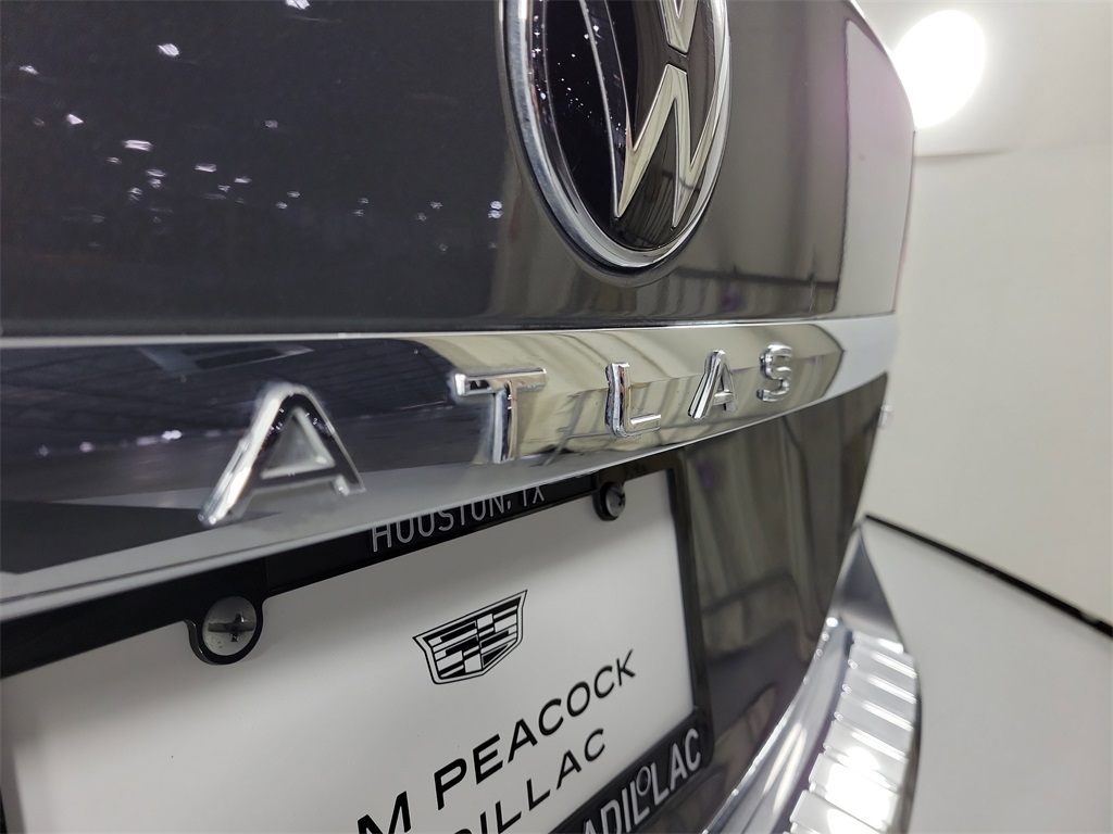 2021 Volkswagen Atlas SEL Premium Silver at DeMontrond Automotive Group