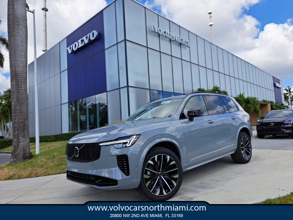 2026 Volvo XC90 B6 Ultra