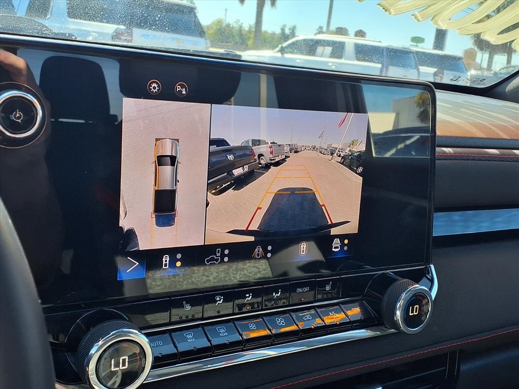 2024 Chevrolet Colorado Z71 Black at Legacy Ford
