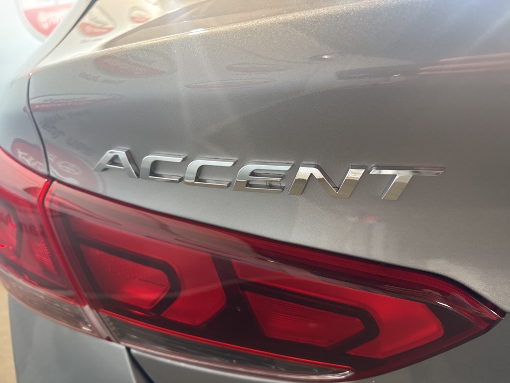 Thumbnail: 2022 Hyundai Accent - 21