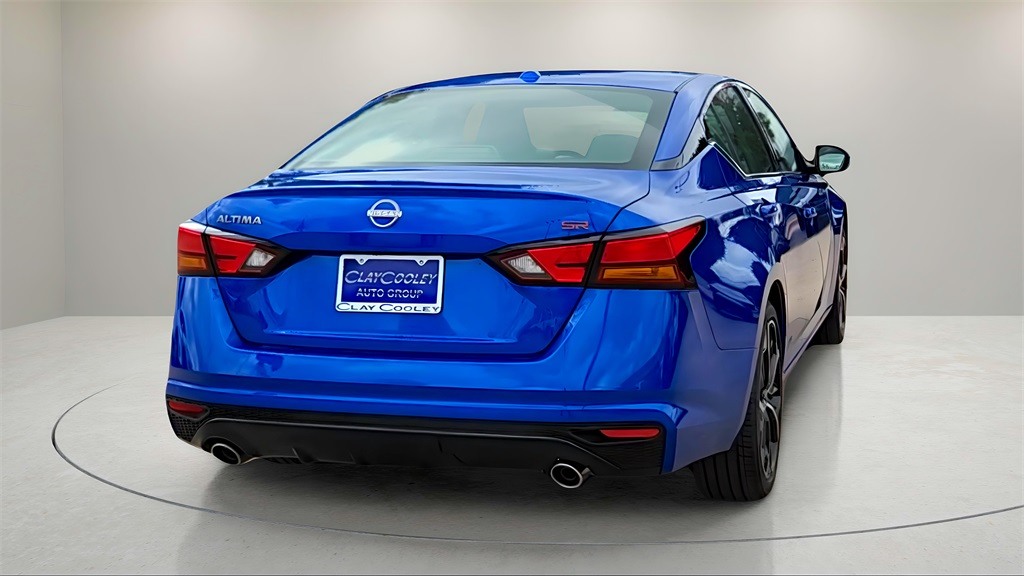 2025 Nissan Altima