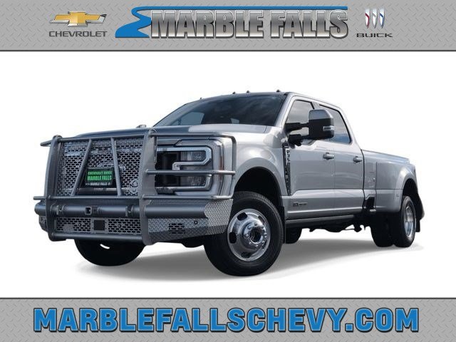 2023 Ford F-350 Super Duty Lariat Crew Cab LB DRW 4WD