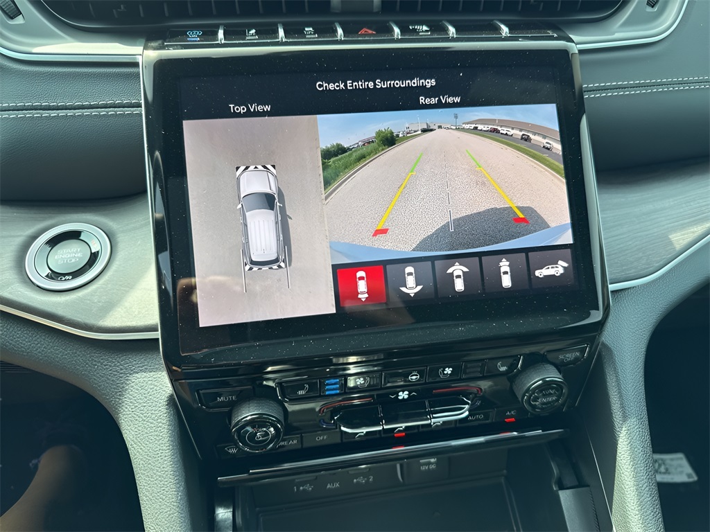 2025 Jeep Grand Cherokee