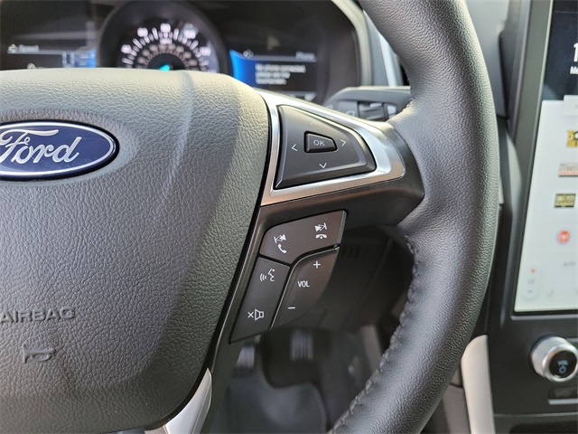 2024 Ford Edge SEL White at Legacy Ford