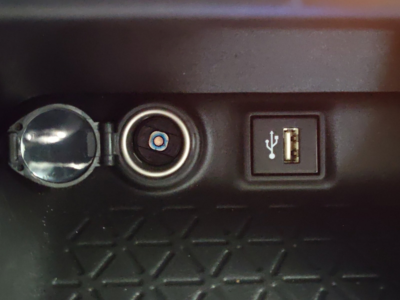 Used Car 2023 Toyota Rav4 Hybrid  Se For Sale Under $30,000 In San Antonio, Texas