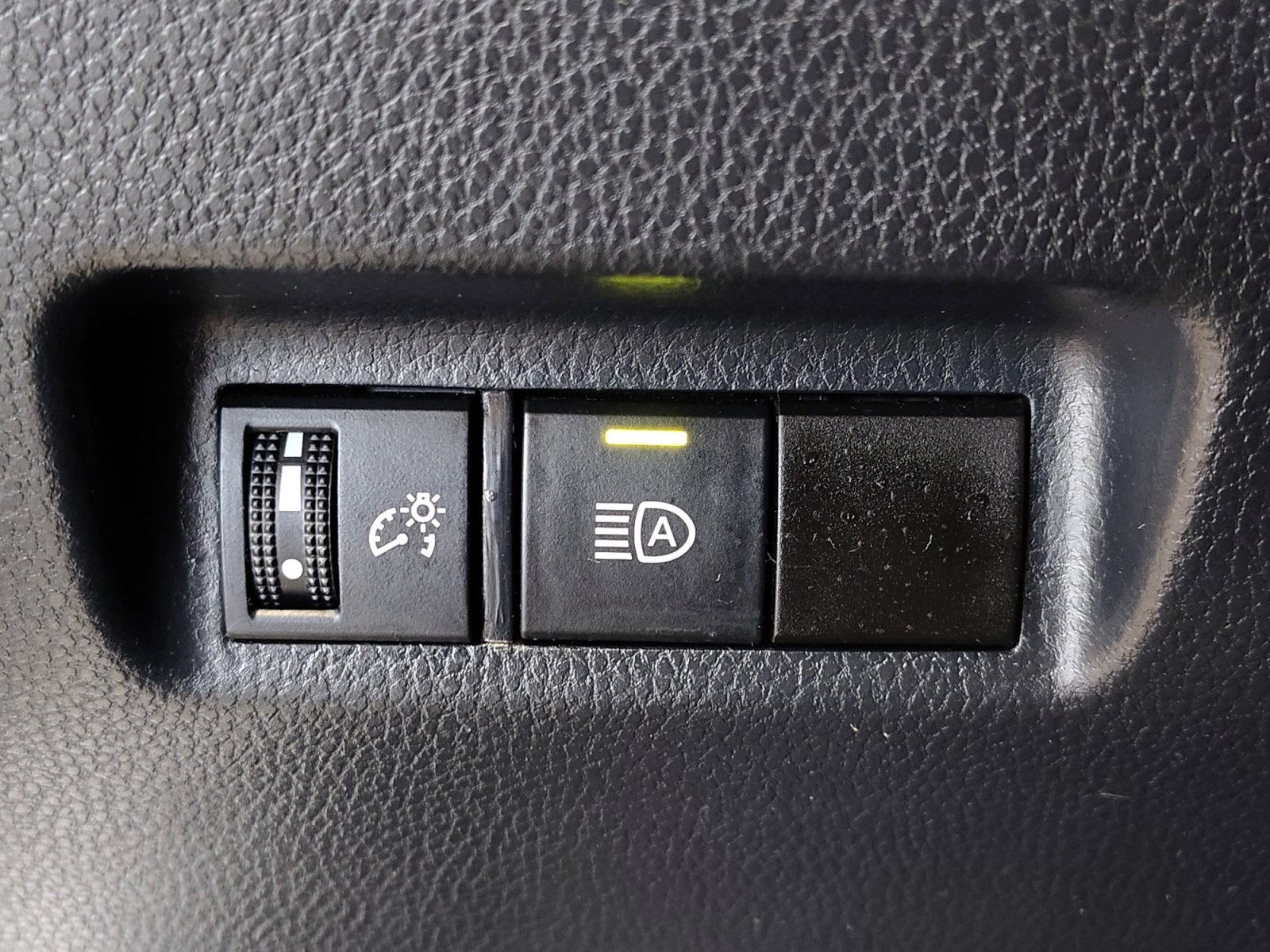 Used Car 2023 Toyota Rav4 Hybrid  Se For Sale Under $30,000 In San Antonio, Texas