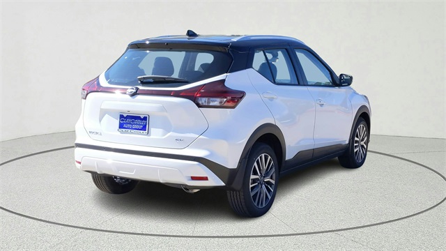 2024 Nissan Kicks