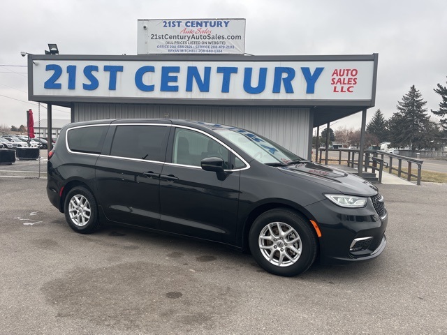 2023 Chrysler Pacifica Touring L FWD