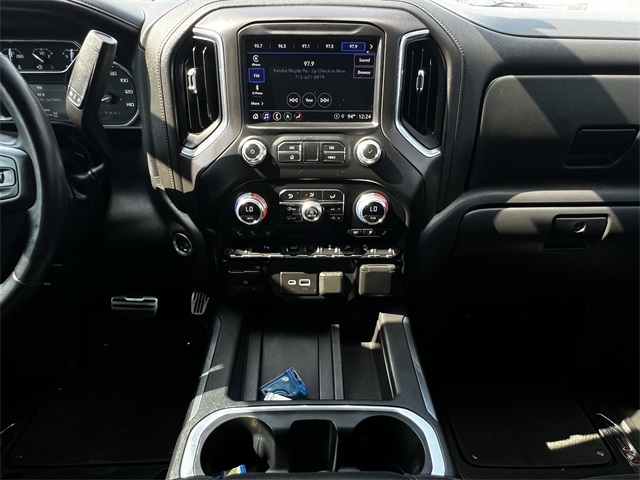 2022 GMC Sierra 1500 Limited AT4 White at Tom Peacock Cadillac