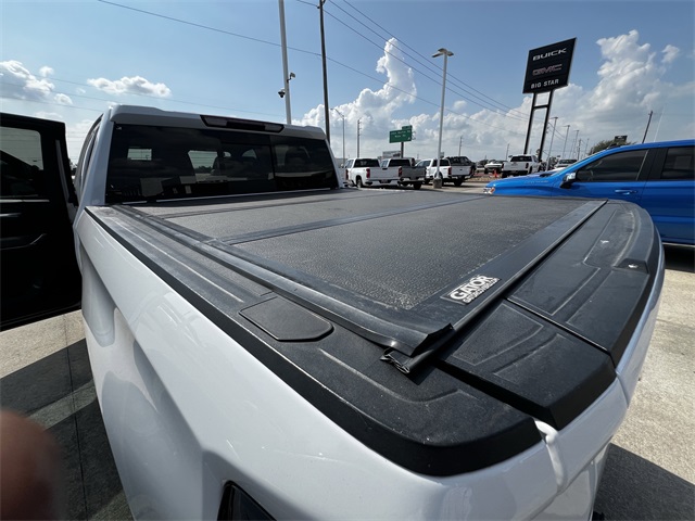 2022 GMC Sierra 1500 Limited AT4 White at Tom Peacock Cadillac