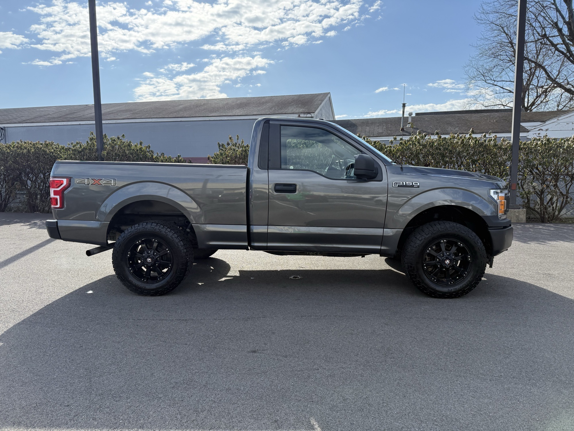 2013 Ford Explorer Base photo 57