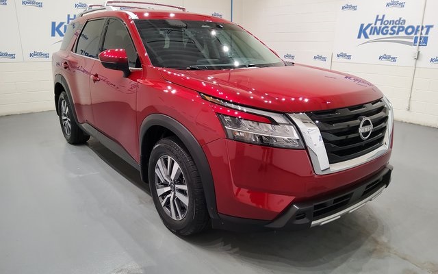2024 Nissan Pathfinder SL 4WD