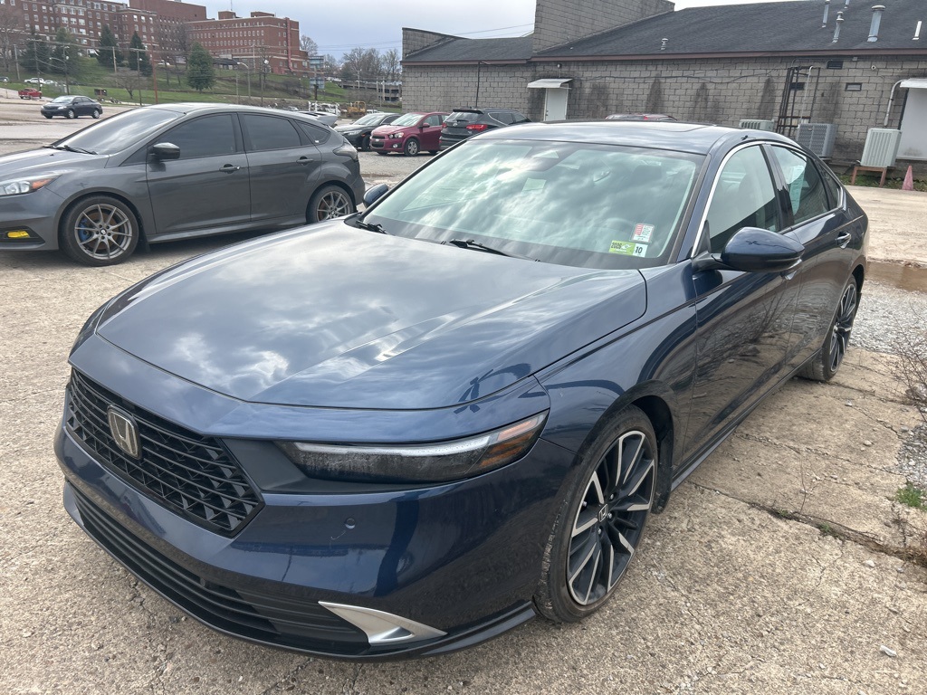 2024 Honda Accord Hybrid Touring FWD