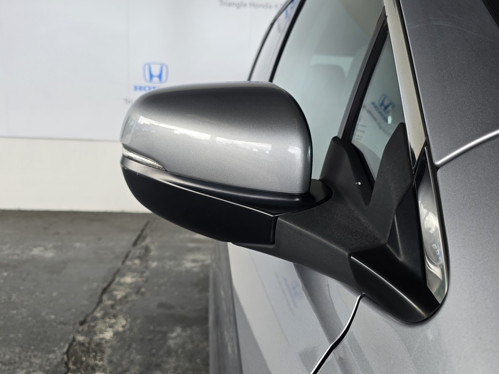 Thumbnail: 2020 Honda Pilot - 23