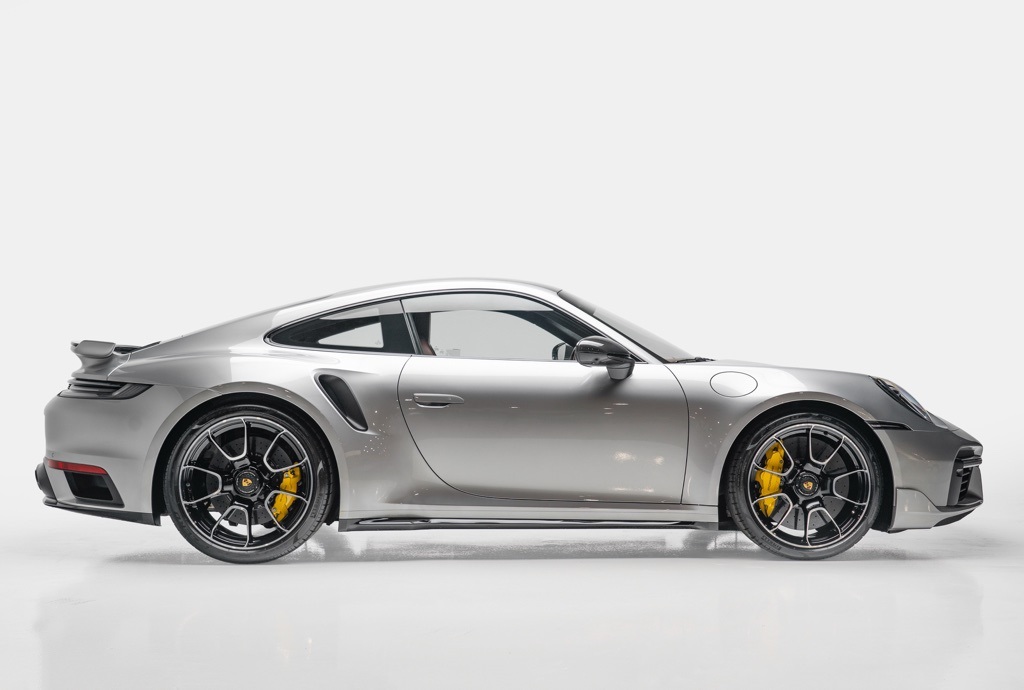 2021 Porsche 911 - Thumbnail 5
