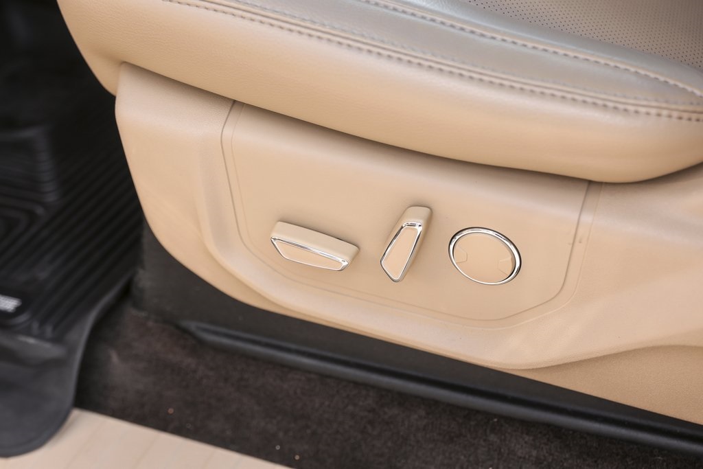 Used Car 2018 Ford F-150  Lariat For Sale Under $30,000 In Austin, Texas