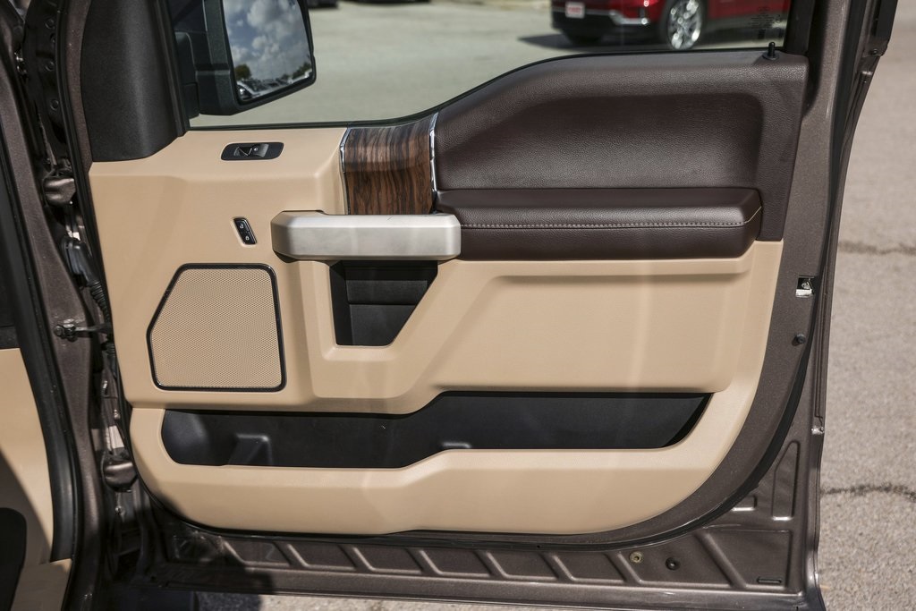 Used Car 2018 Ford F-150  Lariat For Sale Under $30,000 In Austin, Texas