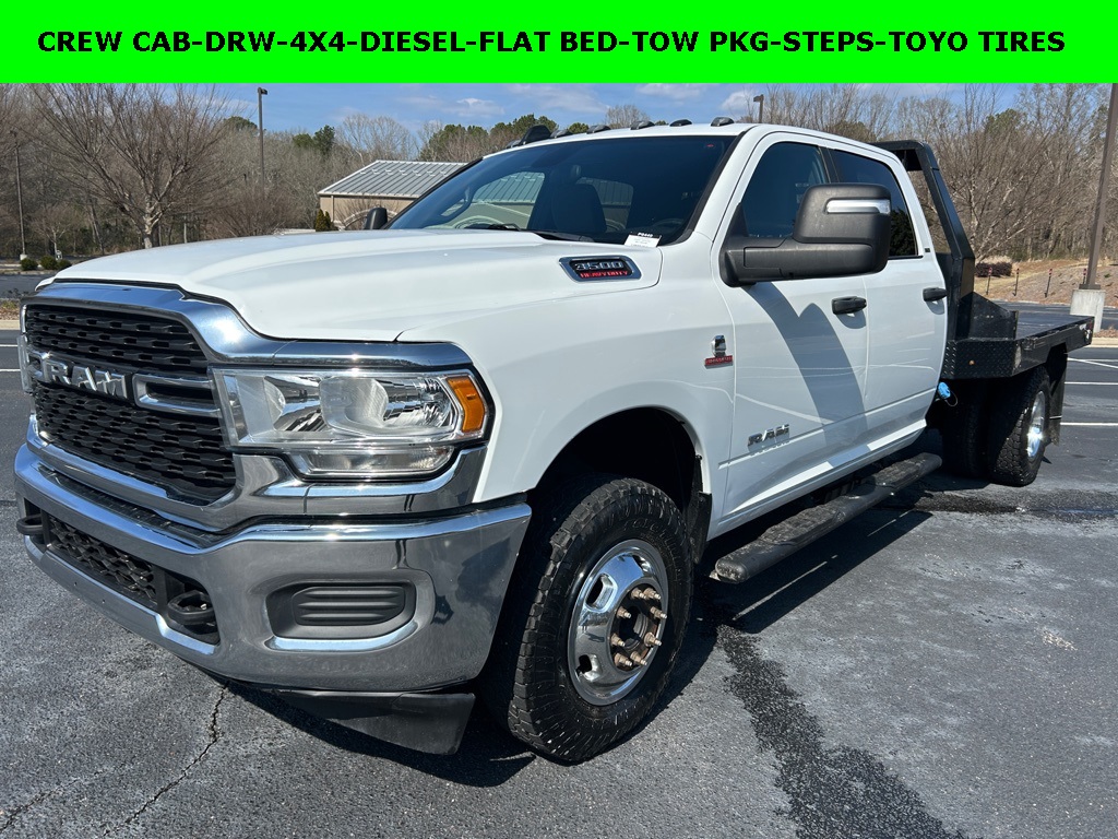 2024 RAM 3500 Chassis SLT Crew Cab LB DRW 4WD