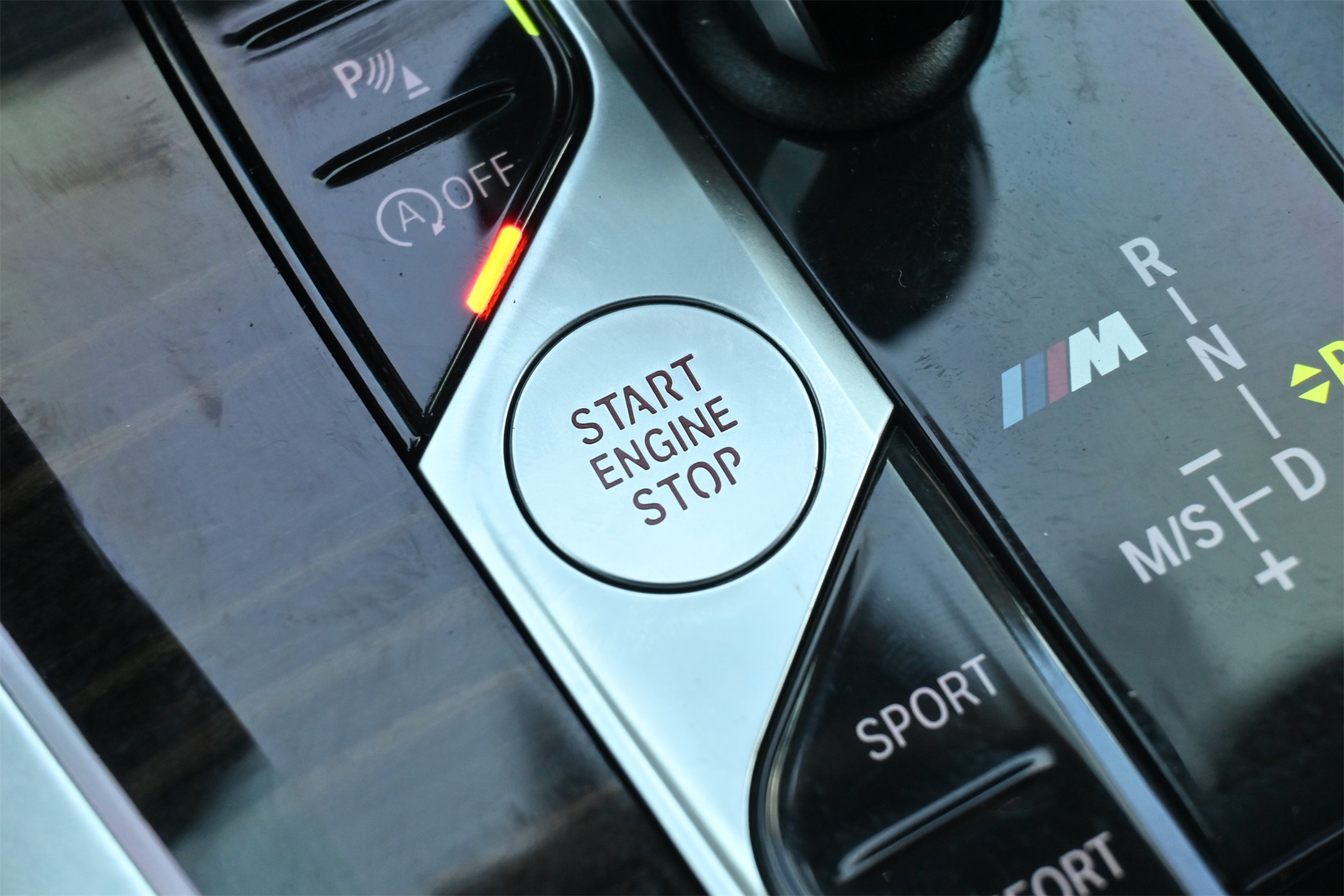 2020 BMW X5 M50i White at Westside Lexus