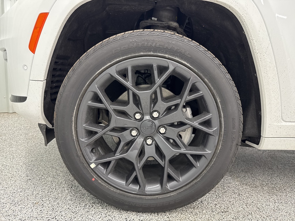 2025 Jeep Grand Cherokee L Summit - 11