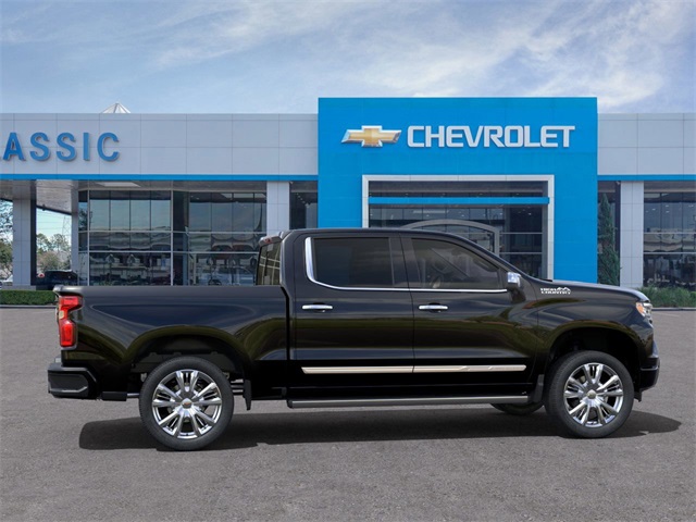 2025 Chevrolet Silverado 1500 High Country - 4