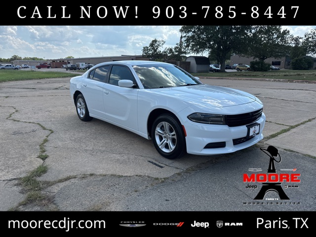 2017 Dodge Charger SXT photo 18