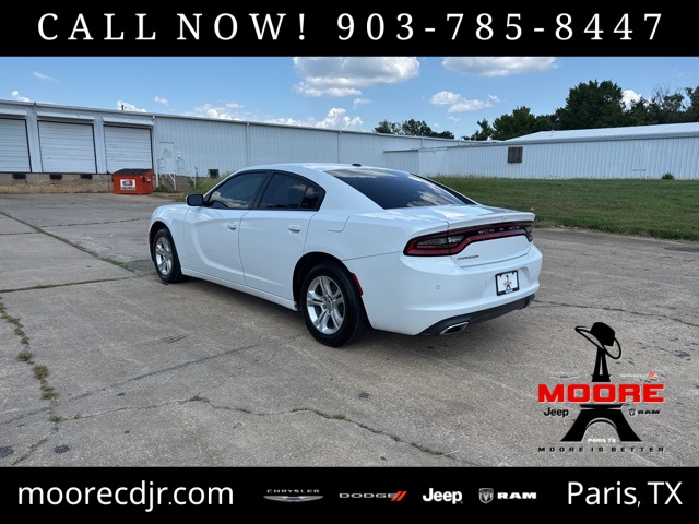 2017 Dodge Charger SXT photo 22