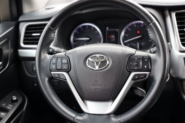 2018 Toyota Highlander XLE Gray at Don McGill Toyota