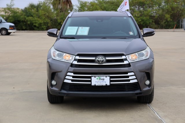 2018 Toyota Highlander XLE Gray at Don McGill Toyota