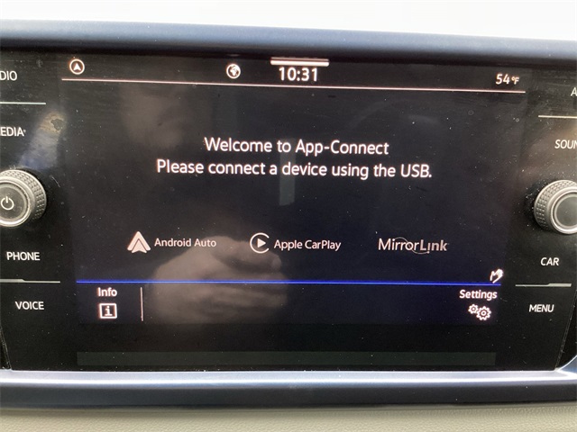 Used Car 2022 Volkswagen Taos  1.5t Se For Sale Under $20,000 In San Antonio, Texas