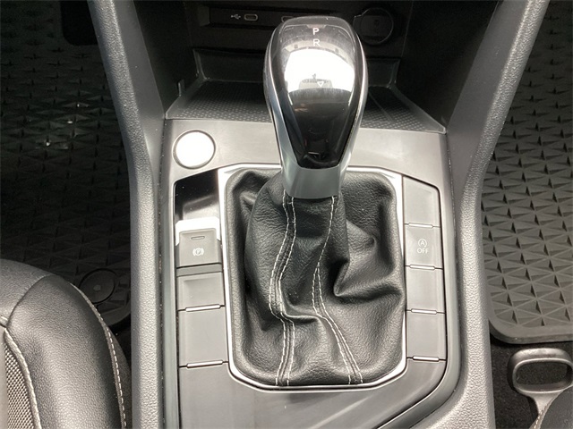 Used Car 2022 Volkswagen Taos  1.5t Se For Sale Under $20,000 In San Antonio, Texas