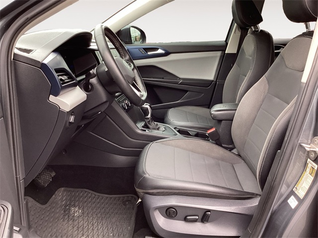 Used Car 2022 Volkswagen Taos  1.5t Se For Sale Under $20,000 In San Antonio, Texas