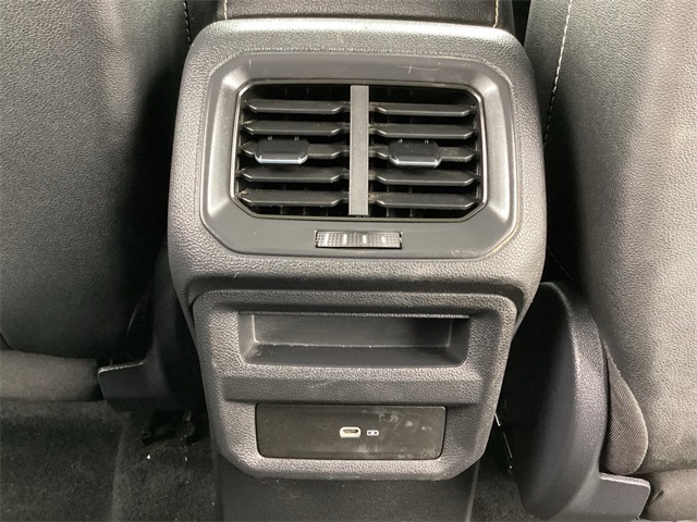 Used Car 2022 Volkswagen Taos  1.5t Se For Sale Under $20,000 In San Antonio, Texas