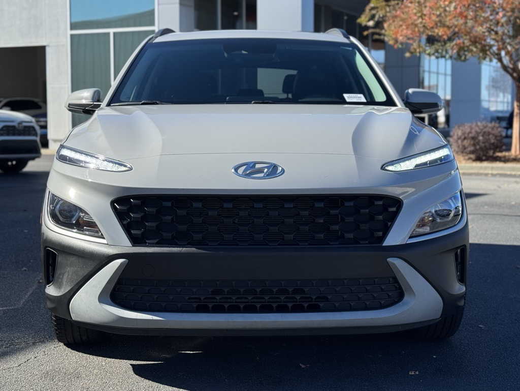 2023 Hyundai Kona SEL photo 3