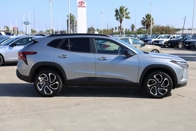 2026 Chevrolet Trax 2RS Gray at Classic Chevrolet Galveston
