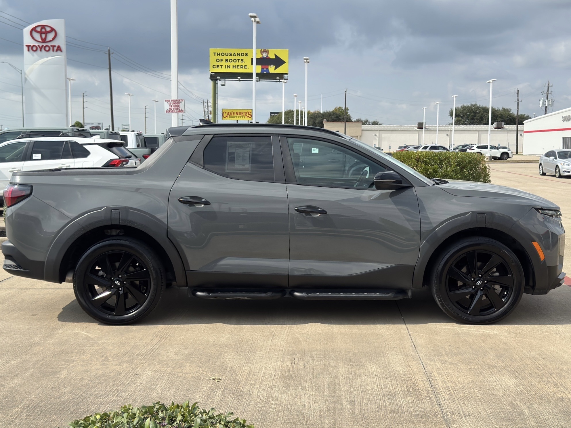 2023 Hyundai Santa Cruz NIGHT Gray at Texan Dodge Chrysler Jeep Ram