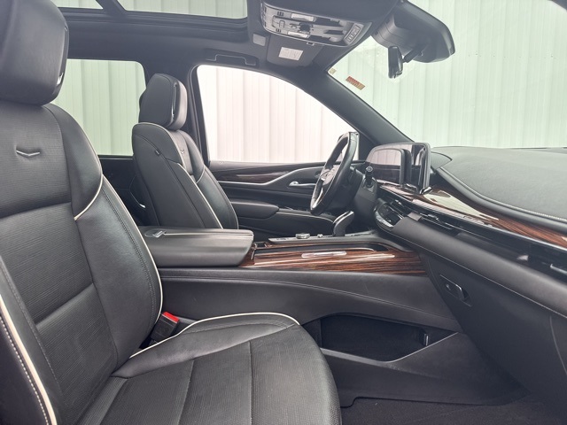 Used 2022 Cadillac Escalade For Sale in Jackson, MI