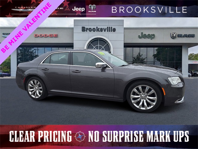 2019 Chrysler 300 Touring RWD