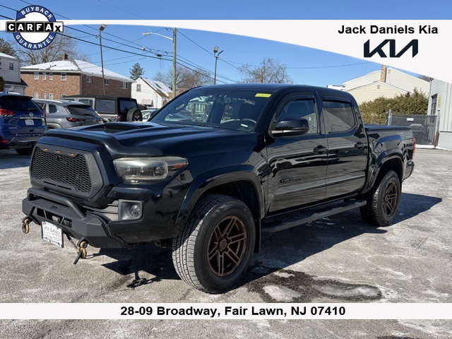 2017 Toyota Tacoma TRD Sport V6 Double Cab 4WD