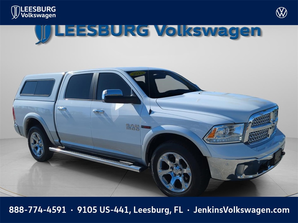 2015 RAM 1500 Laramie Crew Cab 4WD