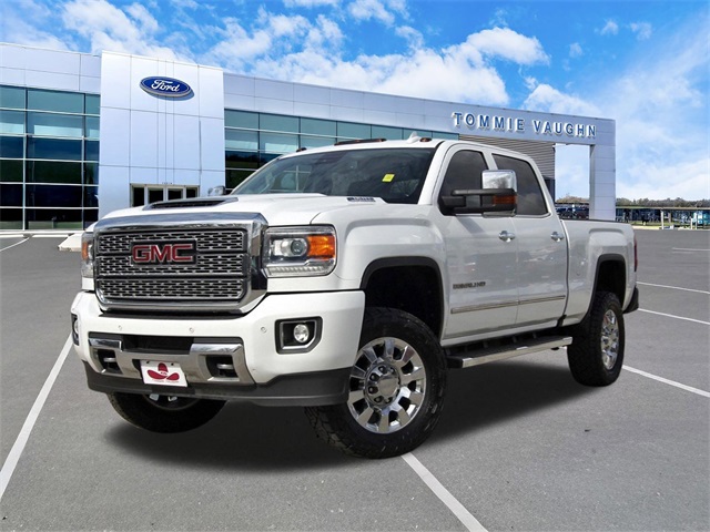 2019 GMC Sierra 2500HD Denali