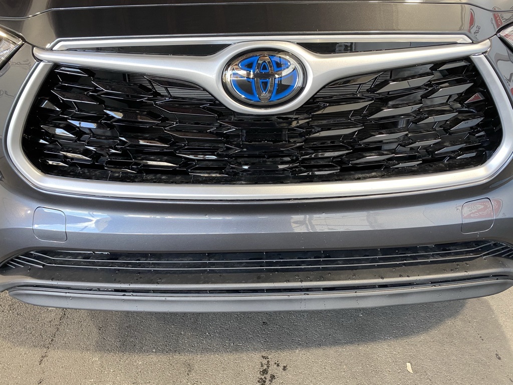 Thumbnail: 2025 Toyota Highlander - 14