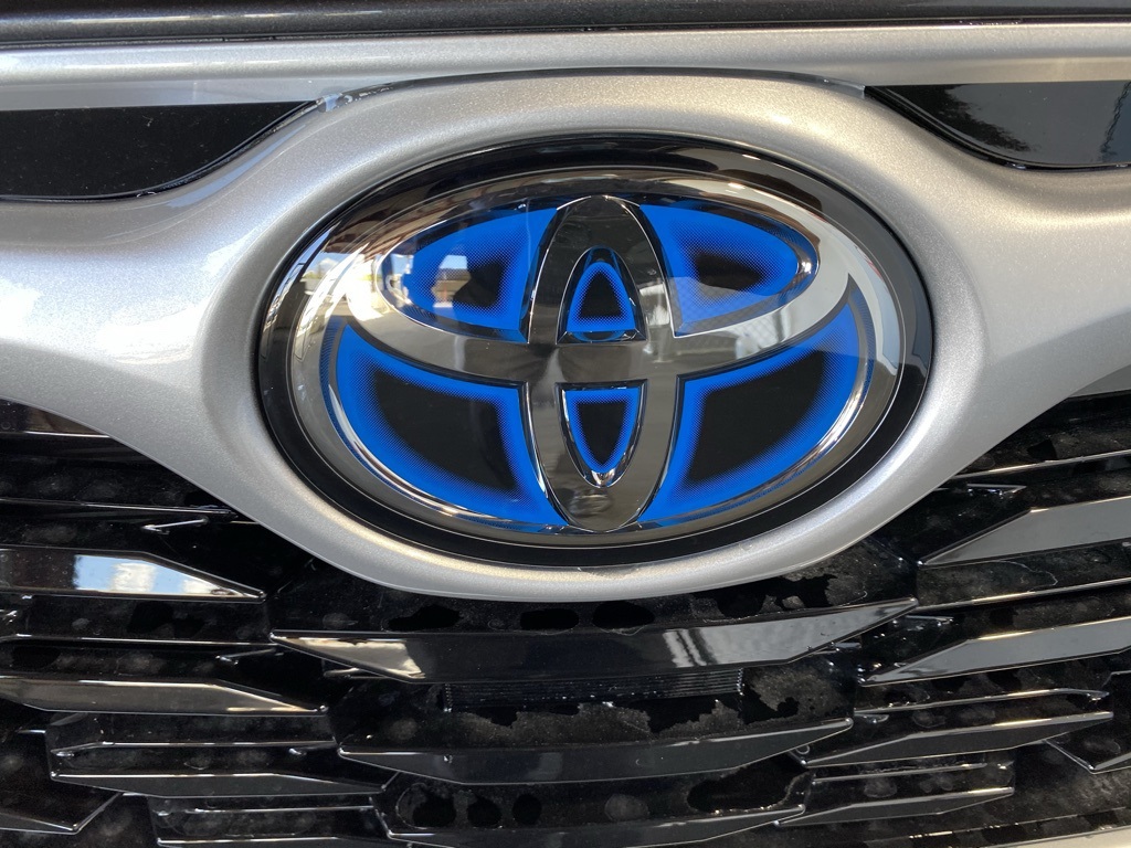 Thumbnail: 2025 Toyota Highlander - 15